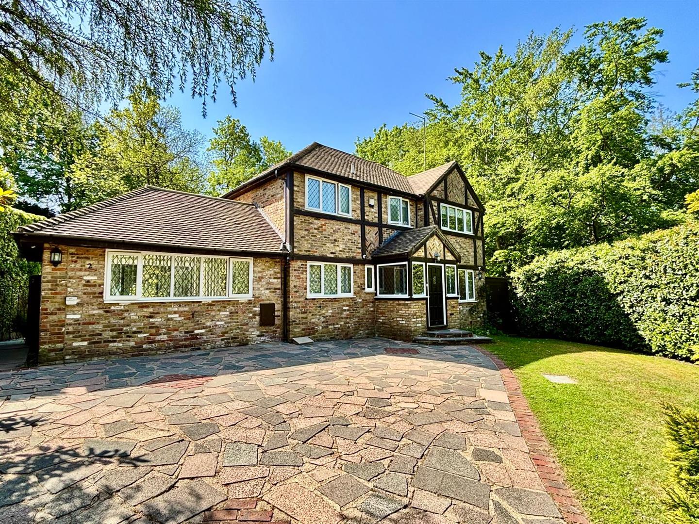 Chatsworth Heights, Camberley, Surrey